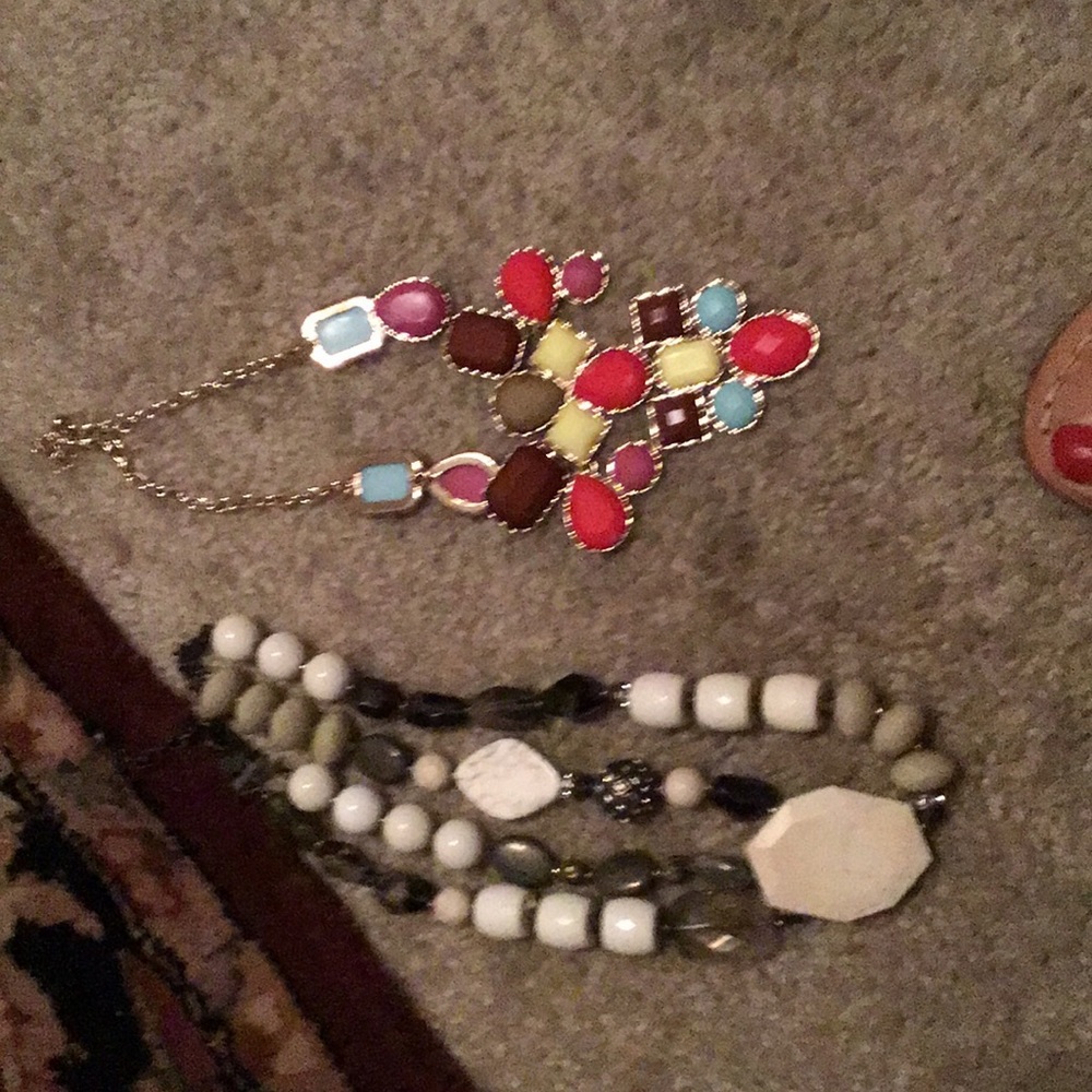 Jewelry Organizer filled with “Jewels!”👑👑👑👑 - Picture 4 of 5